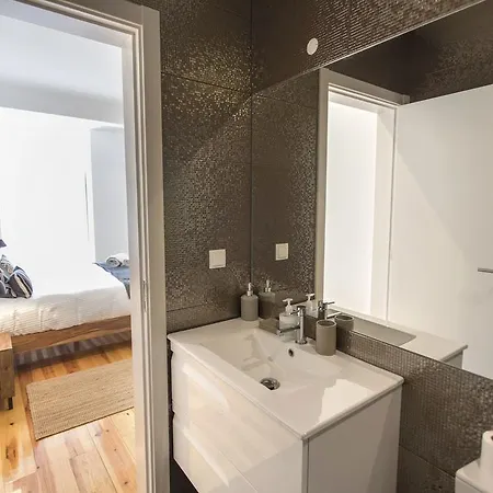 Apartment Lovelystay - Cais River View Lisbon